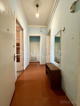 2 otaqlı Köhnə tikili, Neftçilər m., Bakı