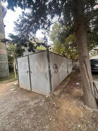 3 otaqlı Köhnə tikili, Neftçilər m., Bakı