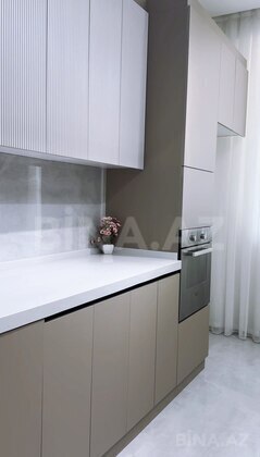 4 otaqlı Yeni tikili, 8 Noyabr m., Bakı
