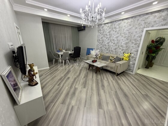 3 otaqlı Yeni tikili, Həzi Aslanov m., Bakı