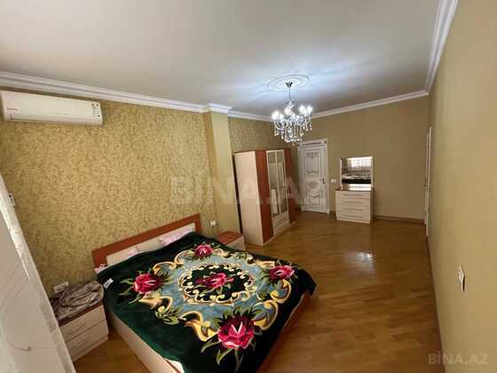 3 otaqlı Yeni tikili, Şah İsmayıl Xətai m., Bakı