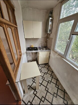 2 otaqlı Köhnə tikili, Bakıxanov q., Bakı