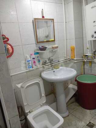 2 otaqlı Köhnə tikili, Həzi Aslanov m., Bakı