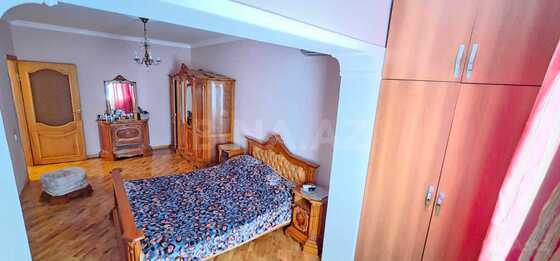 4 otaqlı Köhnə tikili, Nəsimi m., Bakı