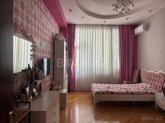 4 otaqlı Yeni tikili, Memar Əcəmi m., Bakı