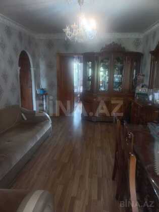 2 otaqlı Köhnə tikili, Neftçilər m., Bakı