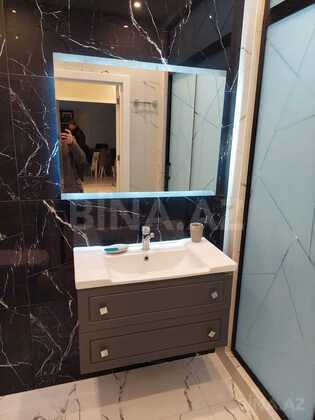 2 otaqlı Yeni tikili, 8 Noyabr m., Bakı