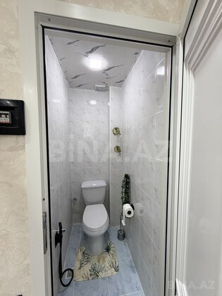 3 otaqlı Köhnə tikili, Xalqlar Dostluğu m., Bakı