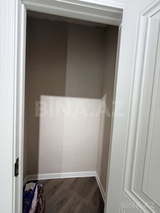 3 otaqlı Köhnə tikili, Xalqlar Dostluğu m., Bakı