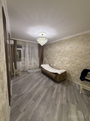 2 otaqlı Köhnə tikili, Memar Əcəmi m., Bakı