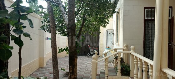 4 otaqlı Həyət evi/Bağ evi, İnşaatçılar m., Bakı