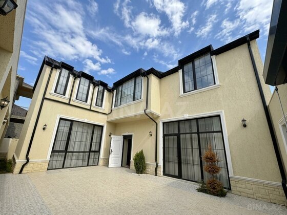 5 otaqlı Həyət evi/Bağ evi, Səbail r., Bakı