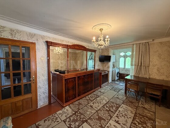 2 otaqlı Köhnə tikili, Neftçilər m., Bakı