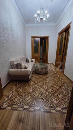 4 otaqlı Köhnə tikili, Nəsimi r., Bakı