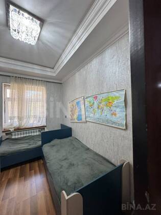 3 otaqlı Köhnə tikili, Neftçilər m., Bakı