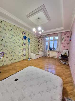 3 otaqlı Yeni tikili, 7-ci mikrorayon q., Bakı