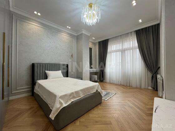 4 otaqlı Yeni tikili, Nizami m., Bakı