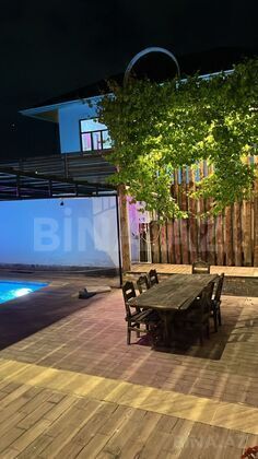 5 otaqlı Həyət evi/Bağ evi, Şüvəlan q., Bakı