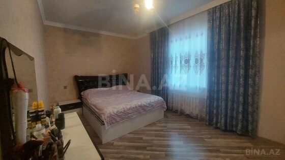 4 otaqlı Həyət evi/Bağ evi, Qaraçuxur q., Bakı