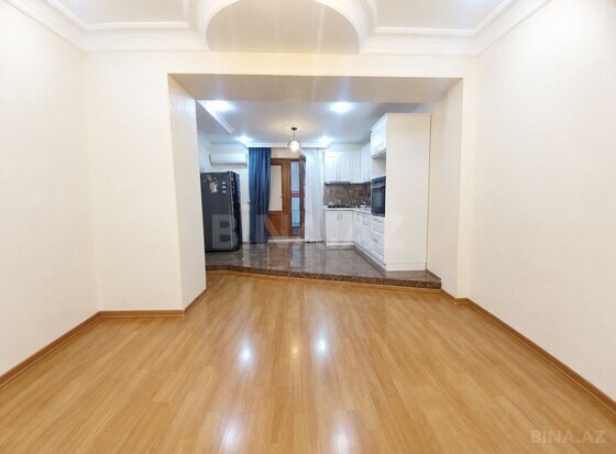 2 otaqlı Yeni tikili, Şah İsmayıl Xətai m., Bakı