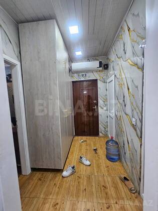 3 otaqlı Köhnə tikili, Memar Əcəmi m., Bakı