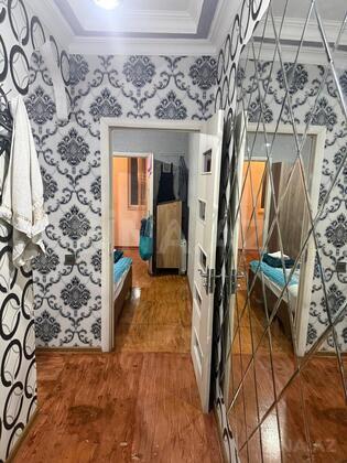 2 otaqlı Köhnə tikili, Qara Qarayev m., Bakı