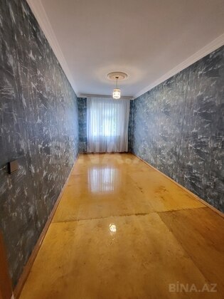 2 otaqlı Köhnə tikili, Neftçilər m., Bakı