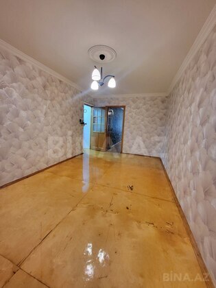 2 otaqlı Köhnə tikili, Neftçilər m., Bakı