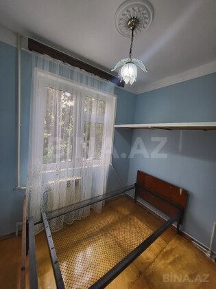 2 otaqlı Köhnə tikili, Neftçilər m., Bakı