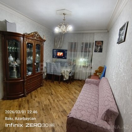 2 otaqlı Köhnə tikili, Massiv D q., Bakı