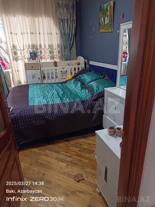 2 otaqlı Köhnə tikili, Massiv D q., Bakı