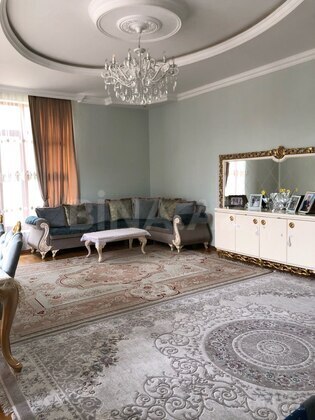 10 otaqlı Həyət evi/Bağ evi, Qara Qarayev m., Bakı