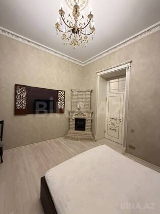 5 otaqlı Köhnə tikili, Sahil m., Bakı