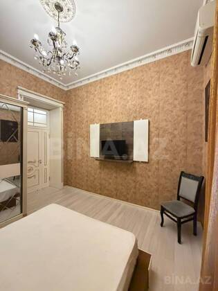 5 otaqlı Köhnə tikili, Sahil m., Bakı