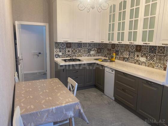 2 otaqlı Yeni tikili, Neftçilər m., Bakı