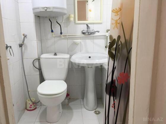 1 otaqlı Köhnə tikili, Elmlər Akademiyası m., Bakı