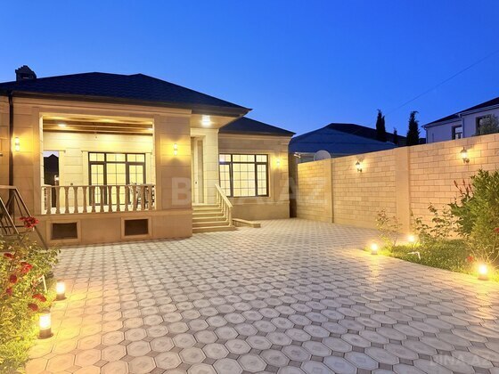 4 otaqlı Həyət evi/Bağ evi, Buzovna q., Bakı
