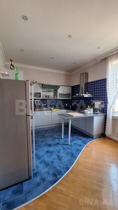 10 otaqlı Həyət evi/Bağ evi, Səbail r., Bakı