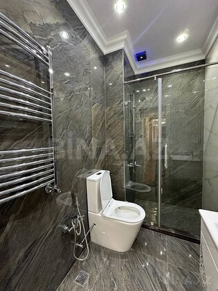 3 otaqlı Yeni tikili, Şah İsmayıl Xətai m., Bakı