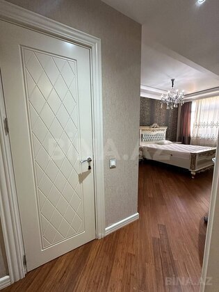 3 otaqlı Yeni tikili, Şah İsmayıl Xətai m., Bakı