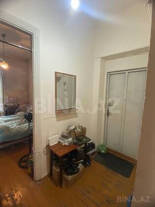 2 otaqlı Köhnə tikili, Bakıxanov q., Bakı