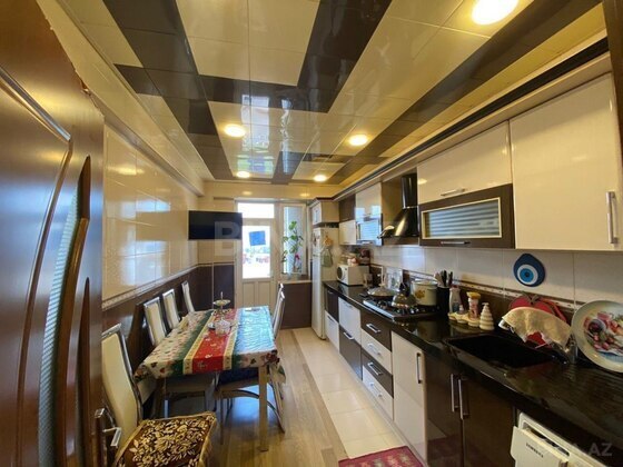 3 otaqlı Yeni tikili, Bakıxanov q., Bakı