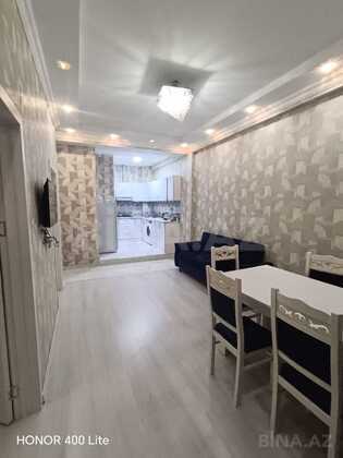 3 otaqlı Yeni tikili, 8 Noyabr m., Bakı