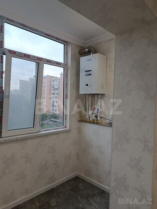 3 otaqlı Köhnə tikili, Xalqlar Dostluğu m., Bakı