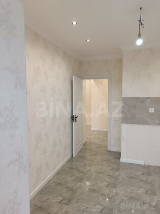3 otaqlı Köhnə tikili, Xalqlar Dostluğu m., Bakı