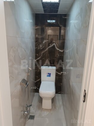 3 otaqlı Köhnə tikili, Xalqlar Dostluğu m., Bakı