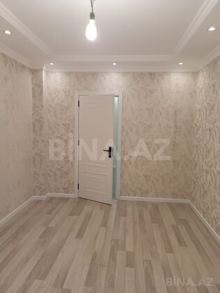 3 otaqlı Köhnə tikili, Xalqlar Dostluğu m., Bakı
