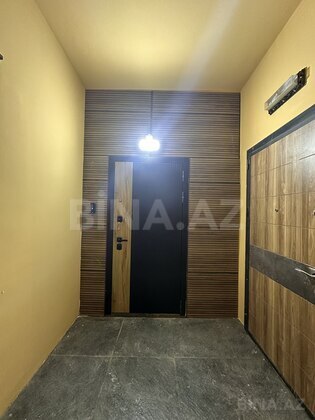 4 otaqlı Yeni tikili, Xırdalan