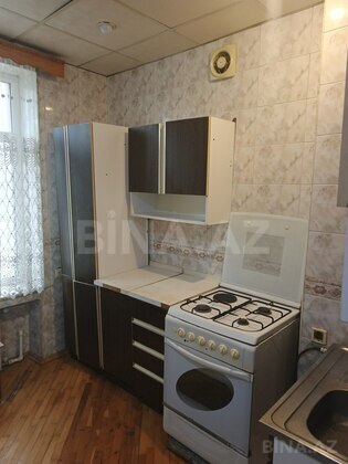 3 otaqlı Köhnə tikili, Azadlıq Prospekti m., Bakı