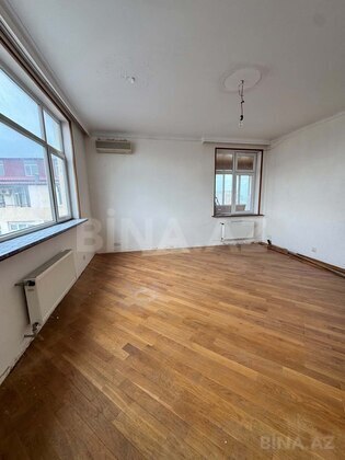 5 otaqlı Yeni tikili, Azadlıq Prospekti m., Bakı
